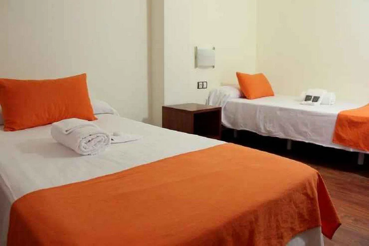 Отель Ohtels Мазагон