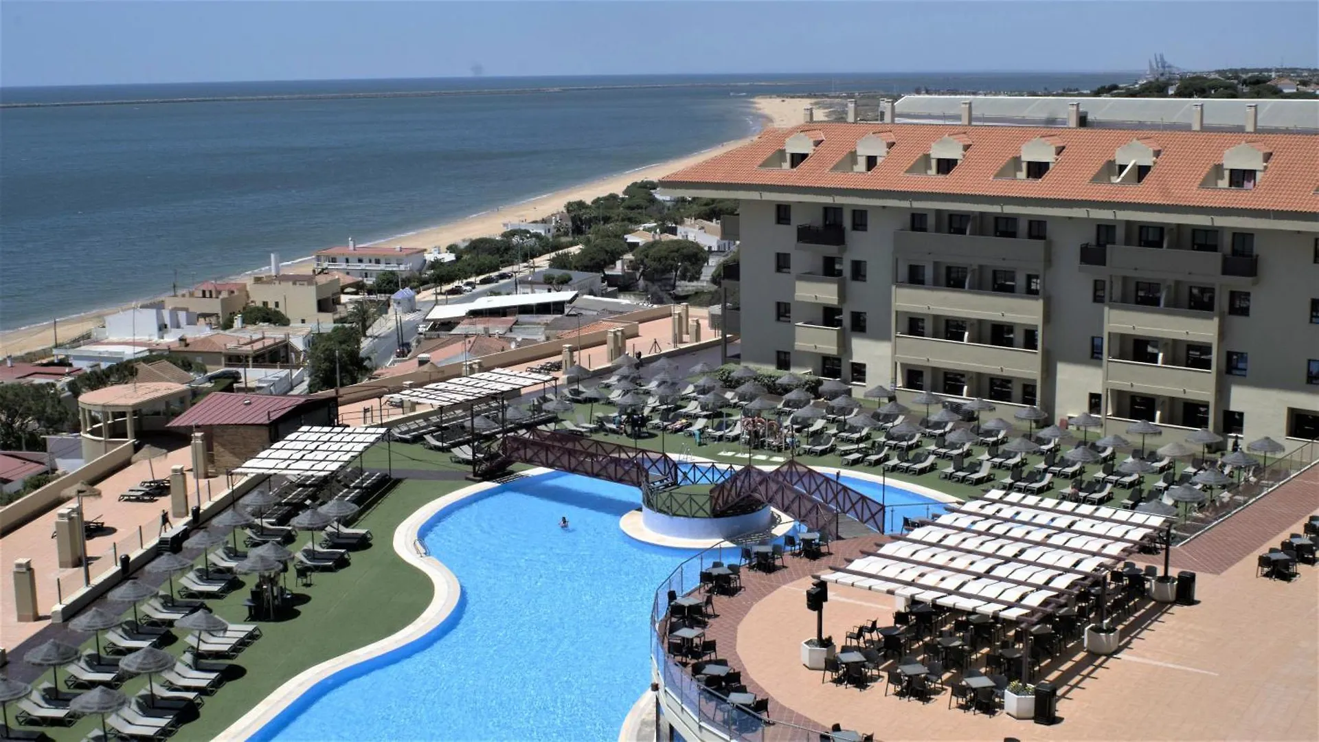 Отель Ohtels Мазагон