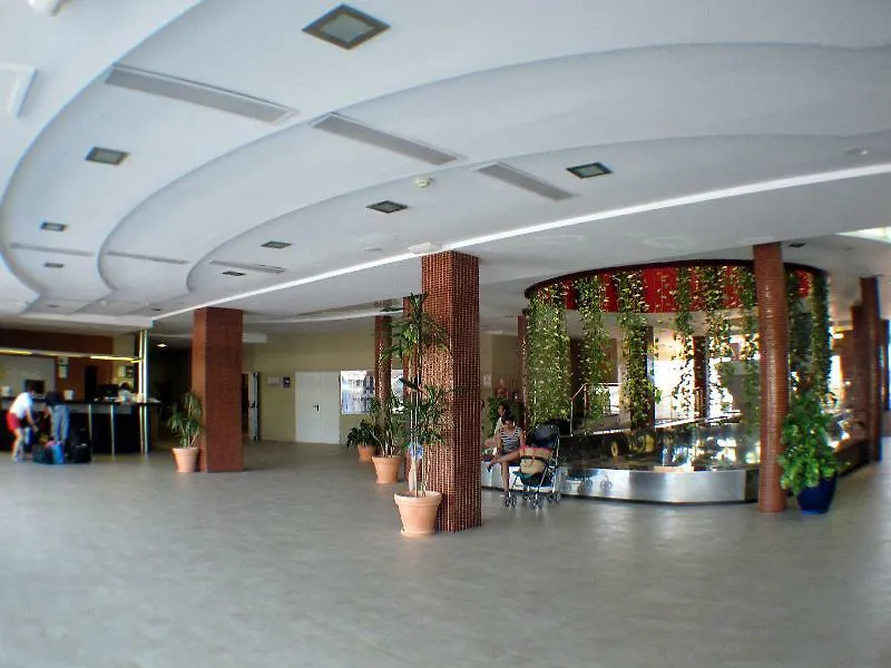 Отель Ohtels Мазагон